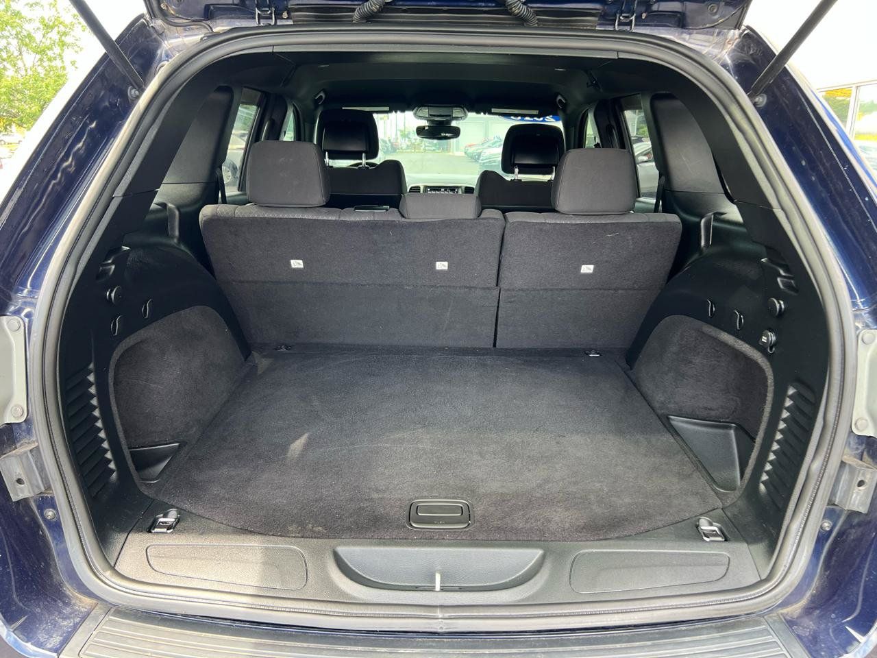 Used 2018 Jeep Grand Cherokee Laredo AWD/4WD image 13