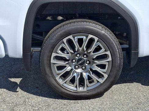 New 2026 GMC Sierra 1500 Denali Ultimate image 5