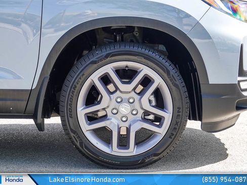 Certified 2023 Honda Passport EX-L image 8
