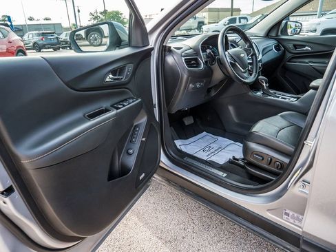 Used 2023 Chevrolet Equinox Premier AWD/4WD image 55