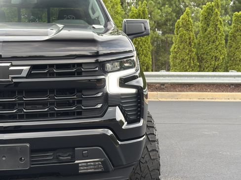 Used 2026 Chevrolet Silverado 1500 RST w/ Dark Appearance Package AWD/4WD image 22