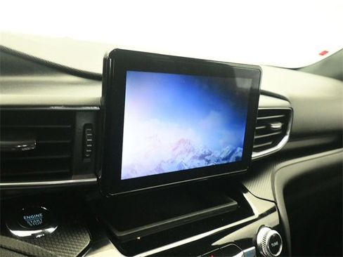 Used 2023 Ford Explorer ST-Line w/ Class IV Trailer Tow Package image 16