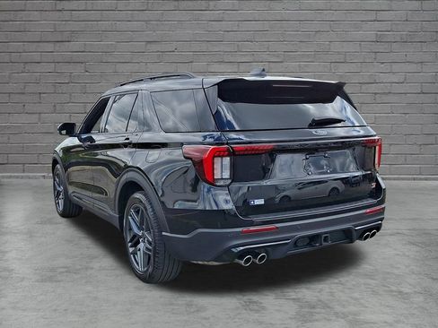 Used 2025 Ford Explorer ST w/ Sun And Sound Package AWD/4WD image 9