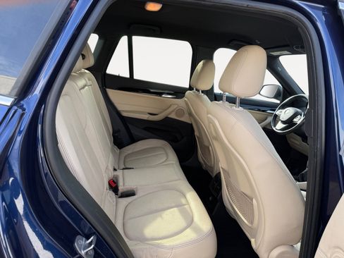 Used 2017 BMW X1 sDrive28i image 18