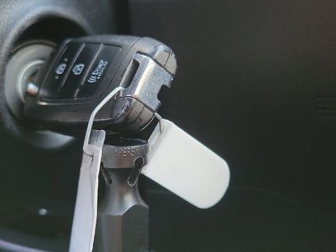 Certified 2022 Hyundai Tucson SE w/ Winter Package image 14