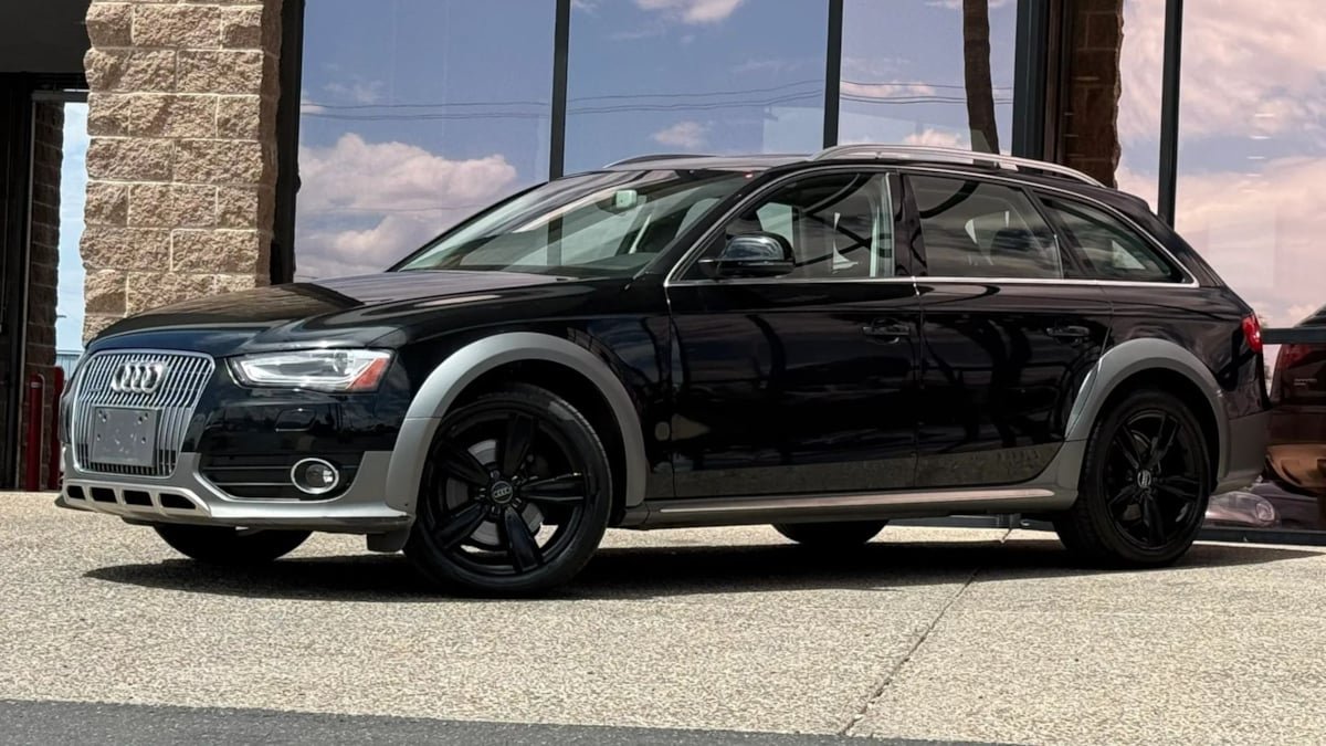 Used 2013 Audi A4 Premium Plus AWD/4WD image 3