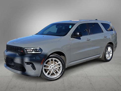Used 2023 Dodge Durango GT image 1