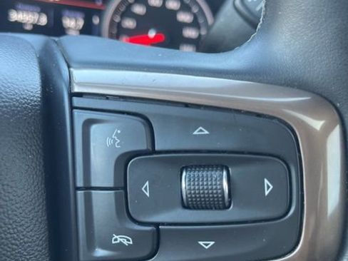 Used 2023 Chevrolet Silverado 2500 High Country w/ Technology Package image 16