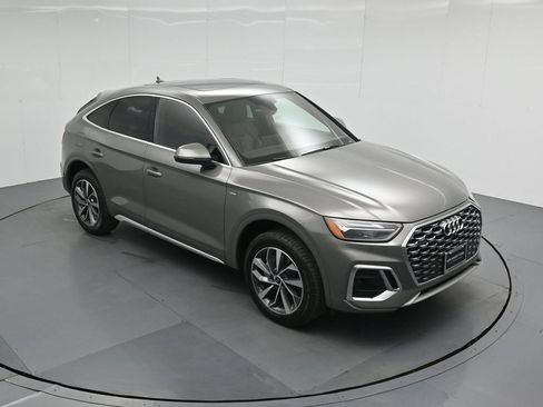 Used 2023 Audi Q5 2.0T Premium w/ Convenience Package AWD/4WD image 42