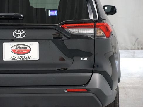 Certified 2025 Toyota RAV4 LE FWD image 10