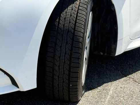 Used 2023 Toyota Corolla LE image 24