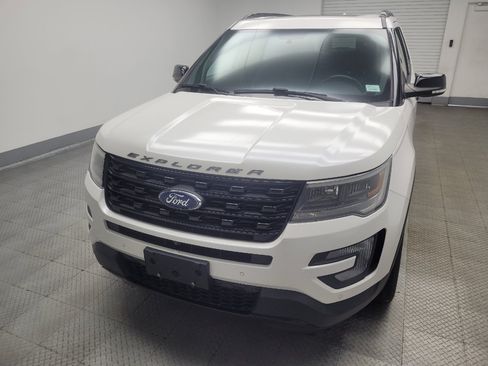 Used 2017 Ford Explorer Sport w/ Equipment Group 401A AWD/4WD image 15