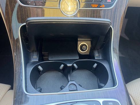 Used 2016 Mercedes-Benz C 300 4MATIC Sedan image 10