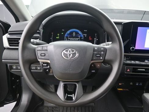 New 2026 Toyota Camry LE FWD image 5