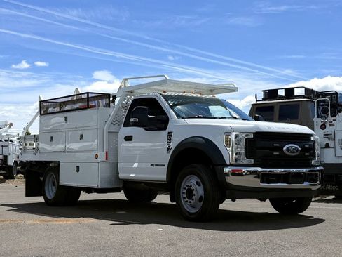 Used 2019 Ford F450 XL w/ XL Value Package RWD image 3