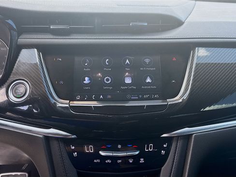 Used 2023 Cadillac XT6 Sport AWD/4WD image 12