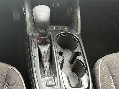 Used 2025 Chevrolet TrailBlazer LT FWD image 18