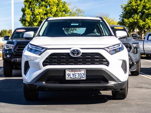 Used 2024 Toyota RAV4 XLE image 2