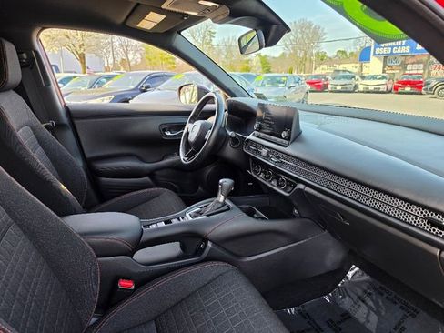 Used 2023 Honda HR-V Sport image 11