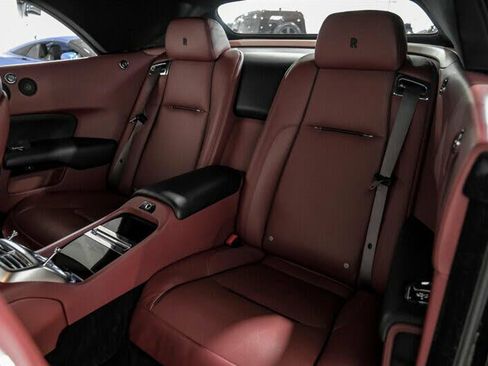 Used 2016 Rolls-Royce Dawn image 41