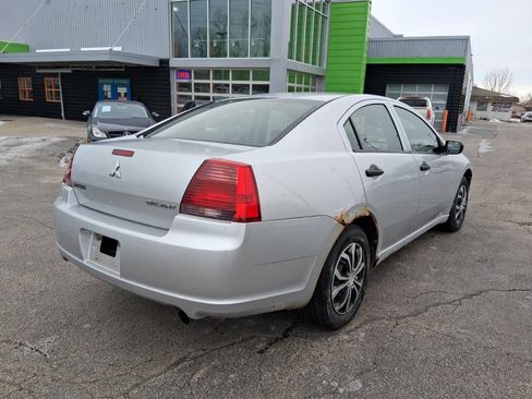 Used 2008 Mitsubishi Galant DE image 5