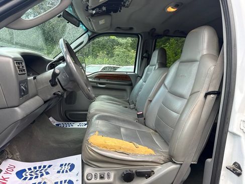 Used 2003 Ford F350 Lariat AWD/4WD image 12