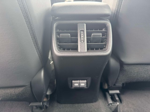 Used 2023 Lexus UX 250h AWD w/ Accessory Package (Z2) image 17