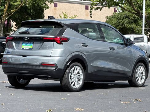 New 2027 Chevrolet Bolt LT w/ Comfort Package FWD image 3