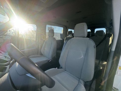 Used 2016 Ford Transit 350 XL image 23