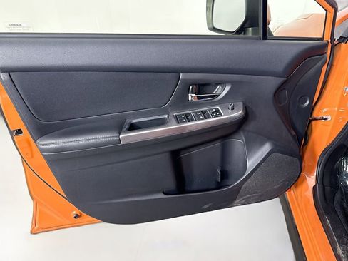 Used 2015 Subaru Crosstrek 2.0i Premium image 23