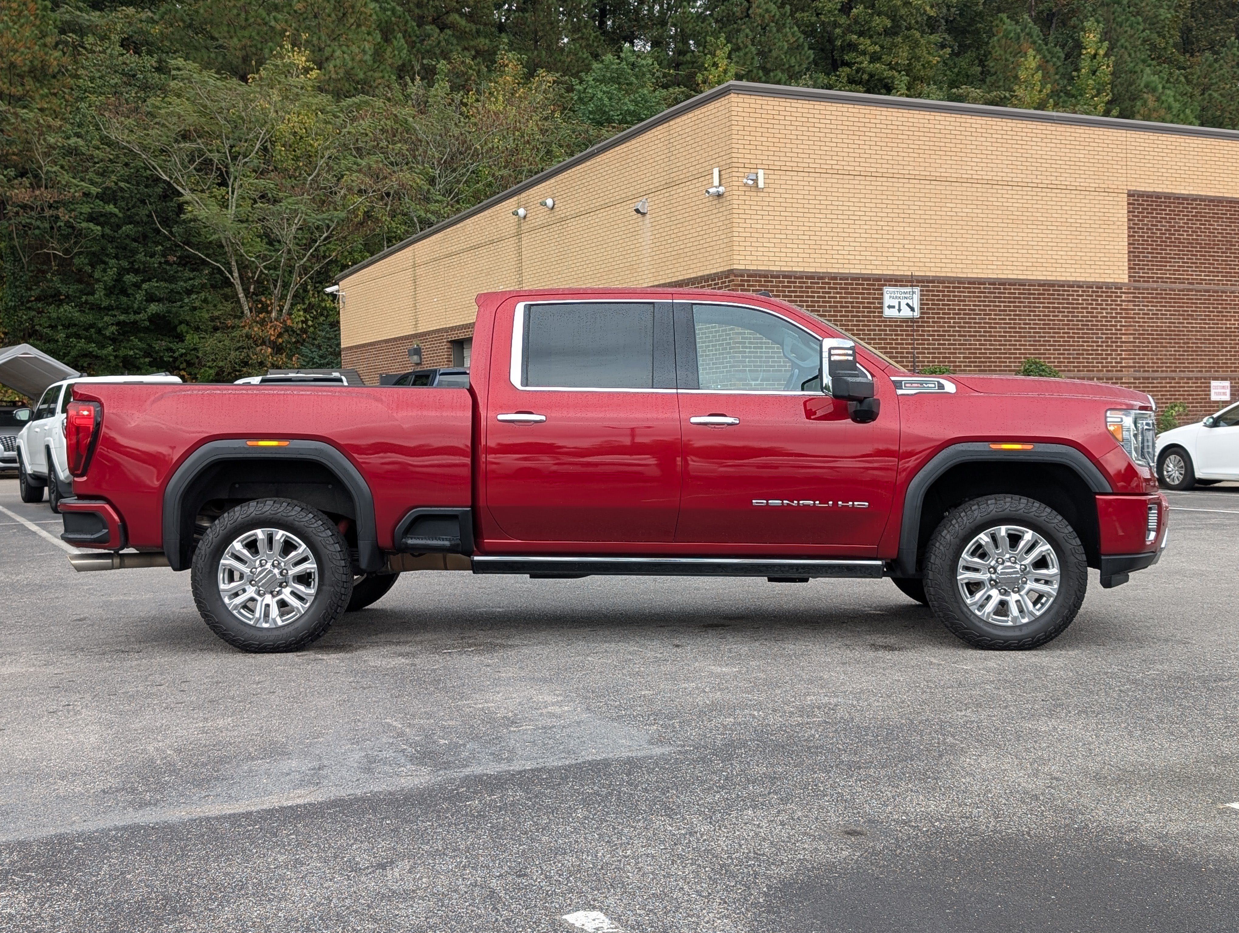 Used 2021 GMC Sierra 2500 Denali w/ Denali Ultimate Package AWD/4WD image 10