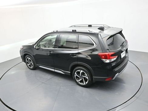 Used 2024 Subaru Forester Touring w/ POP Package 3 AWD/4WD image 27