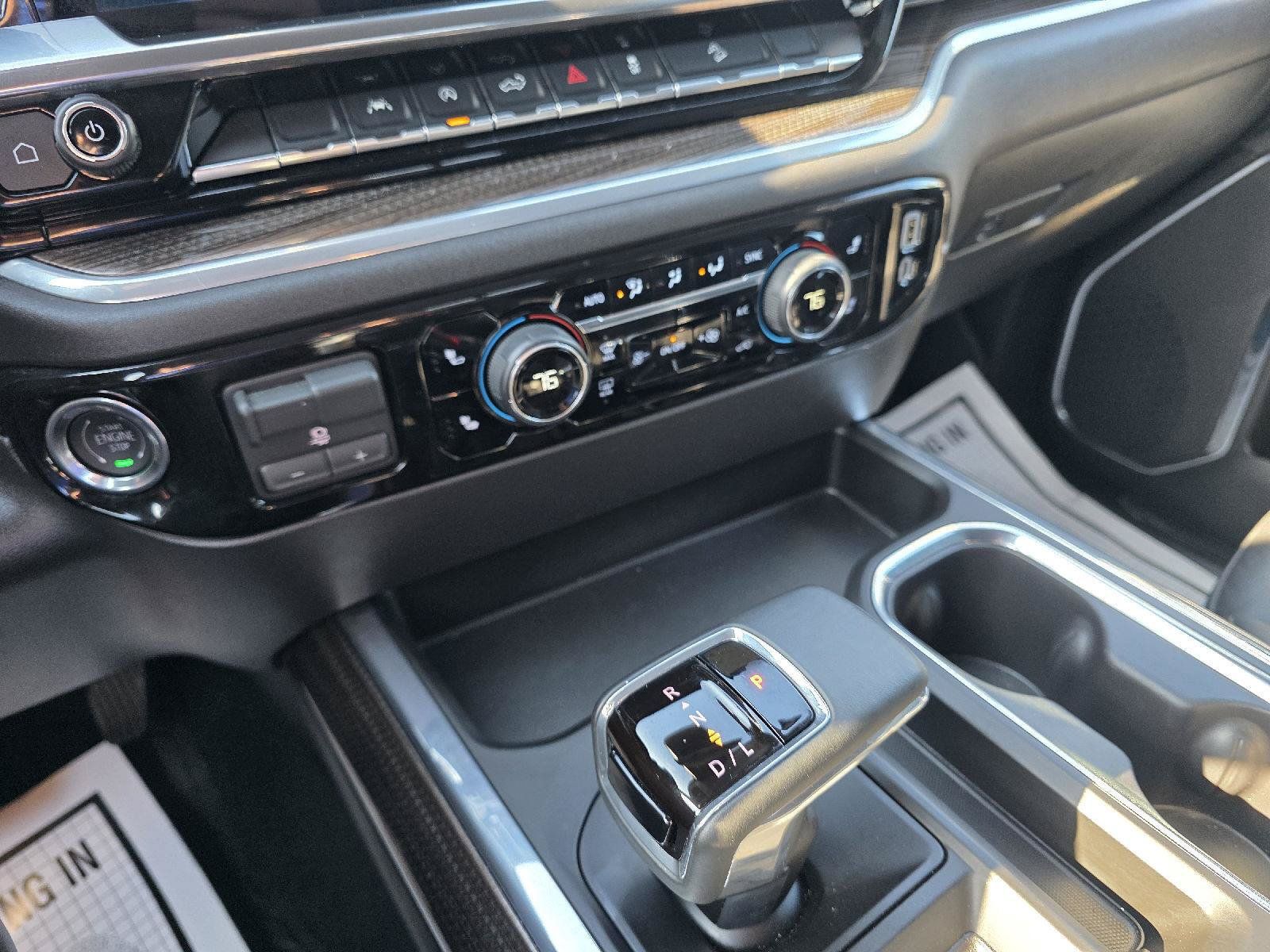 Used 2026 Chevrolet Silverado 1500 LT Trail Boss w/ Convenience Package II AWD/4WD image 17