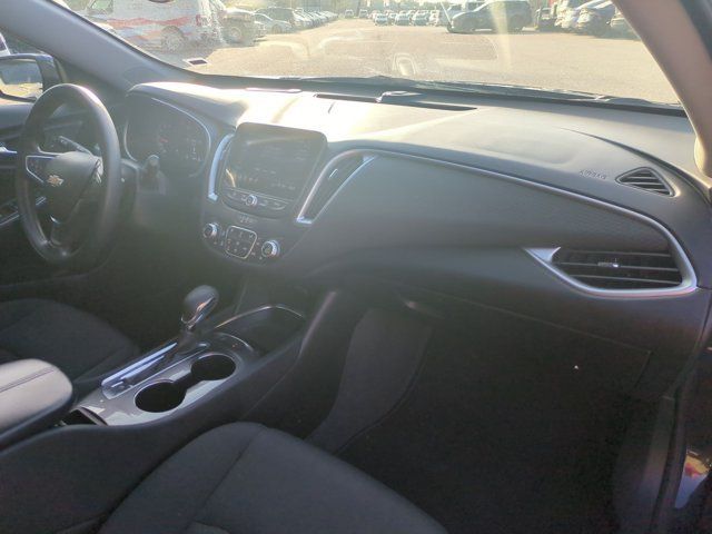 Used 2025 Chevrolet Malibu LT FWD image 31