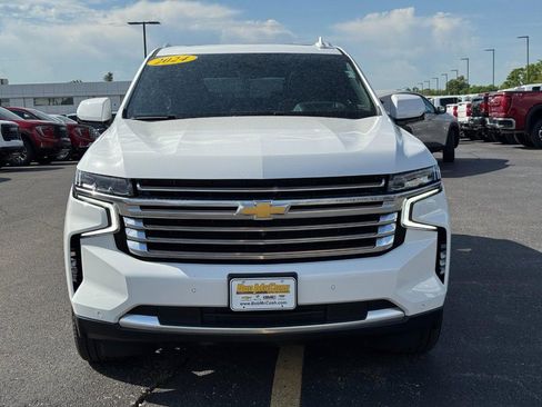 Certified 2024 Chevrolet Tahoe High Country w/ Premium Package 2 AWD/4WD image 9