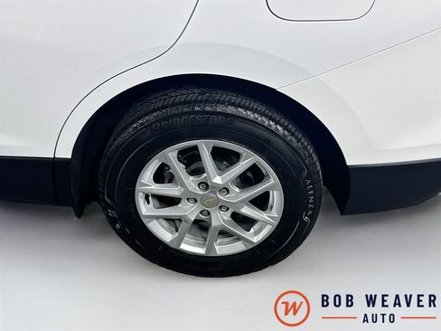 Used 2022 Chevrolet Equinox LT image 32