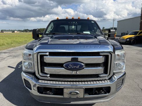 Used 2014 Ford F250 XLT w/ FX4 Off-Road Package AWD/4WD image 9