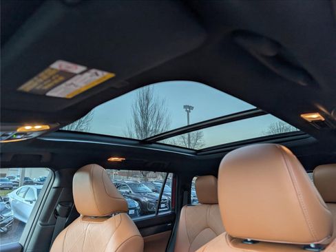 Used 2022 Toyota Highlander Platinum image 35