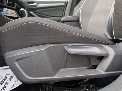 Used 2025 Volkswagen Jetta Sport FWD image 11