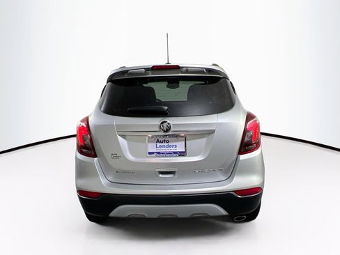 Used 2018 Buick Encore Sport Touring FWD image 6