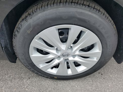 New 2025 Nissan Sentra S image 7