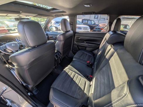 Used 2019 Mitsubishi Outlander SEL AWD/4WD image 8