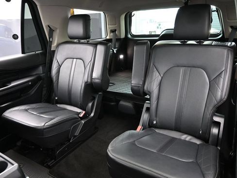 Used 2020 Ford Expedition Platinum AWD/4WD image 17