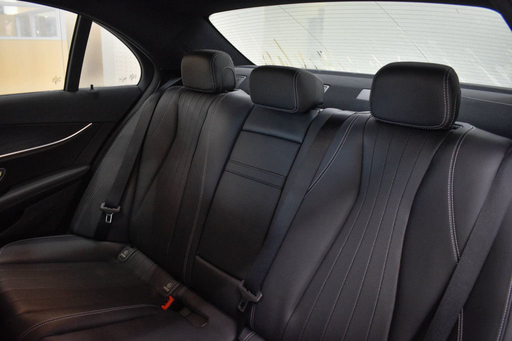 Certified 2023 Mercedes-Benz E 350 4MATIC Sedan image 30