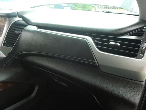 Used 2015 Chevrolet Tahoe LT RWD image 42