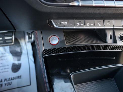 Used 2021 Audi SQ5 Prestige image 23