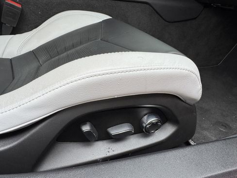 Used 2020 Chevrolet Corvette 2LT w/ 2LT Preferred Equipment Group image 28