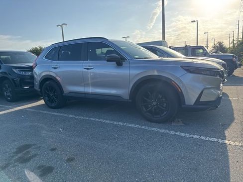 Used 2023 Honda CR-V Sport image 12