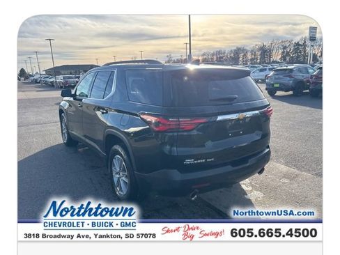 Used 2023 Chevrolet Traverse LT AWD/4WD image 34