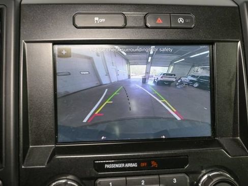 Used 2017 Ford F150 XL w/ Equipment Group 101A Mid AWD/4WD image 22